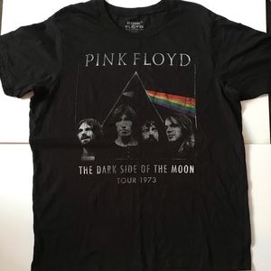 Pink Floyd shirt